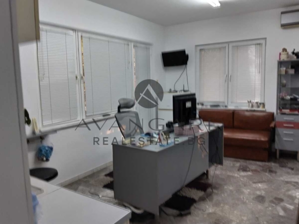 Двустаен апартамент в Пловдив, Тракия - 78 кв.м за 1727 €/кв.м - Снимка #1