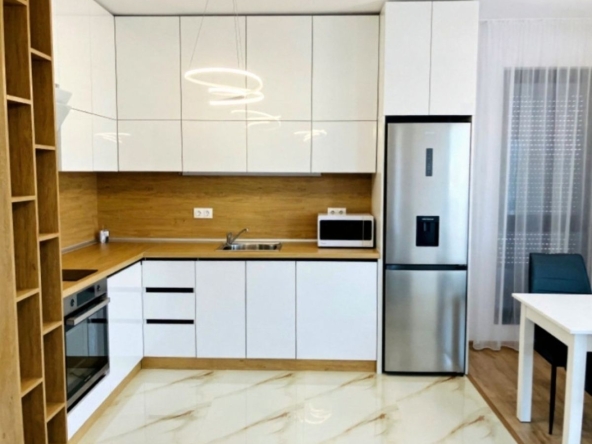 Дава се под наем Двустаен апартамент в Пловдив, Каменица 2 - 70 кв.м за 510 € - Снимка #1