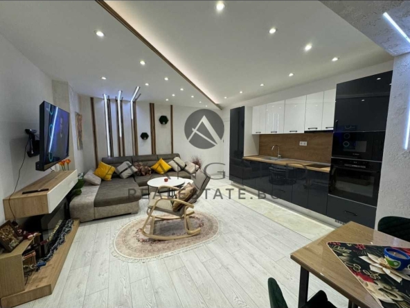 Тристаен апартамент в Пловдив, Кършияка - 80 кв.м за 2188 €/кв.м - Снимка #1