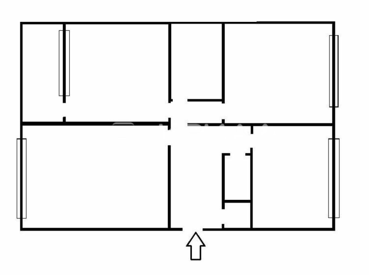 Тристаен апартамент в София, НПЗ Изток - 80 кв.м за 1161 €/кв.м - Снимка #1