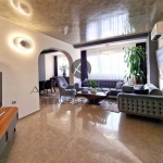 Тристаен апартамент в Пловдив, Тракия - 118 кв.м за 1864 €/кв.м - Снимка #1