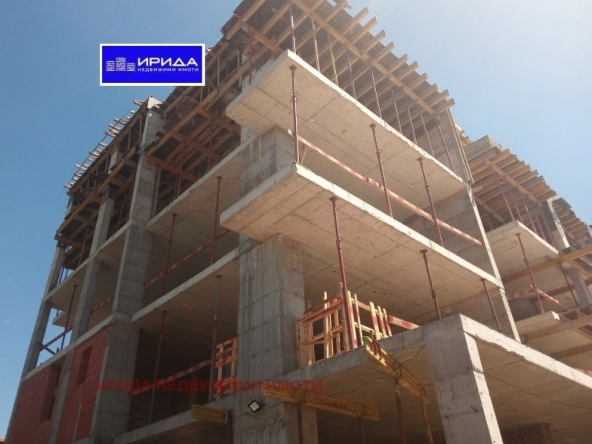 Двустаен апартамент в София, Модерно предградие - 74 кв.м за 1699 €/кв.м - Снимка #1