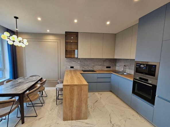 Дава се под наем Двустаен апартамент в София, Кръстова вада - 80 кв.м за 500 € - Снимка #1