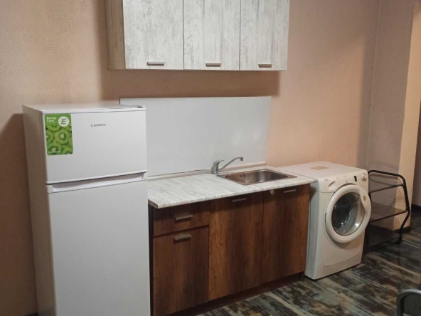 Дава се под наем Едностаен апартамент в Добрич, Градска болница - 47 кв.м за 229.5 € - Снимка #1