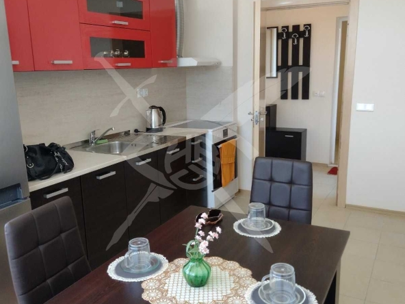 Двустаен апартамент в к.к. Слънчев бряг - 85 кв.м за 750 €/кв.м - Снимка #1