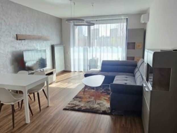 Дава се под наем Тристаен апартамент в София, Изгрев - 113 кв.м за 1395.36 € - Снимка #1