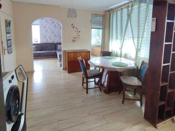 Четиристаен апартамент в Севлиево - 95 кв.м за 591 €/кв.м - Снимка #1