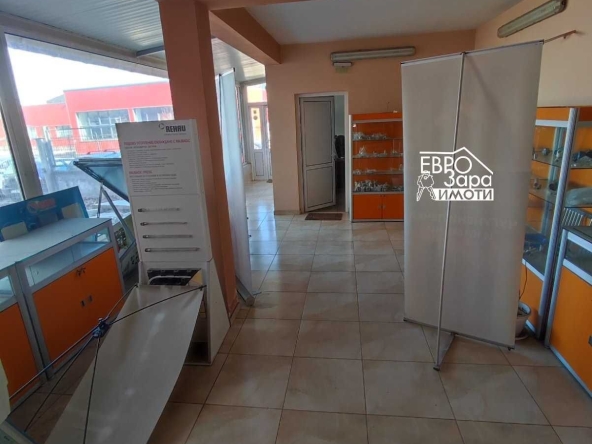 Дава се под наем Промишлена сграда в Стара Загора, Индустриална зона - запад - 1000 кв.м за 5100 € - Снимка #1