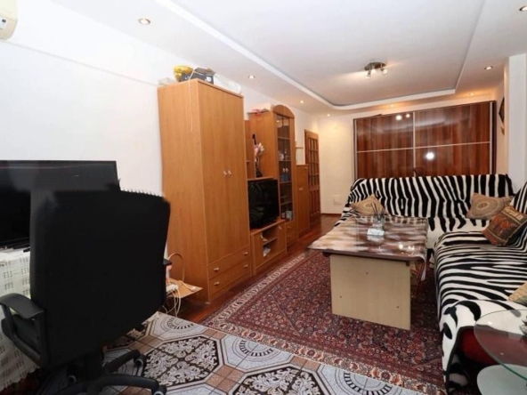 Дава се под наем Двустаен апартамент в Банкя - 76 кв.м за 648.21 € - Снимка #1