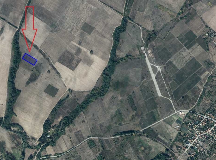 Земеделски имот в с. Московец, Област Пловдив -  кв.м за 2 €/дка - Снимка #1