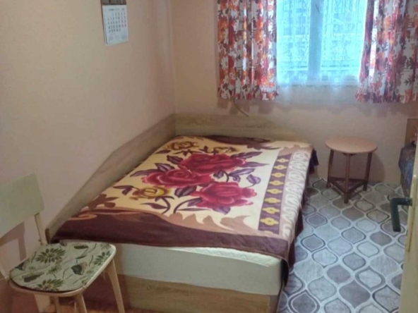 Дава се под наем Едностаен апартамент в Пловдив, Гагарин - 35 кв.м за 219.3 € - Снимка #1