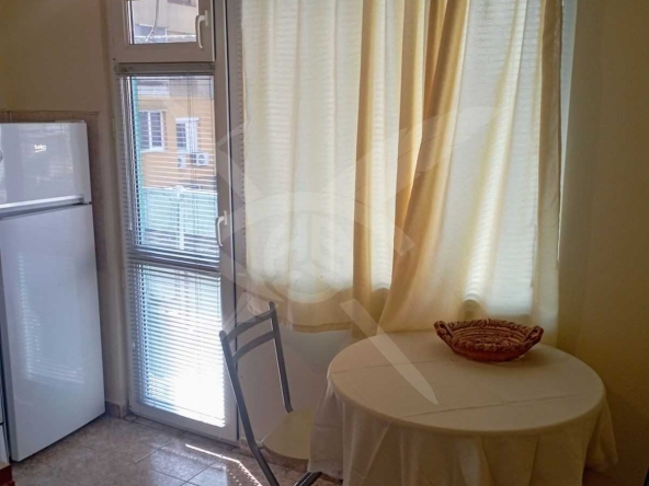 Дава се под наем Едностаен апартамент в Бургас, Братя Миладинови - 48 кв.м за 348.84 € - Снимка #1