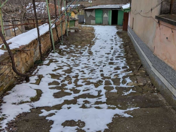 Къща в с. Рупките, Област Стара Загора - 110 кв.м за 394 €/кв.м - Снимка #1