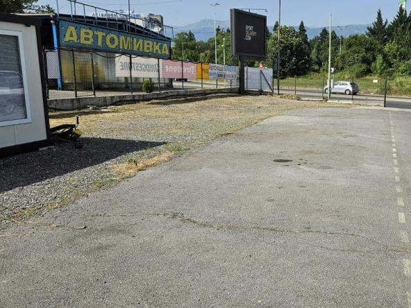 Дава се под наем Парцел в София, 7-ми 11-ти километър - 1000 кв.м за 1500 € - Снимка #1