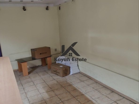 Дава се под наем Офис в Пловдив, Каменица 1 - 70 кв.м за 408 € - Снимка #1