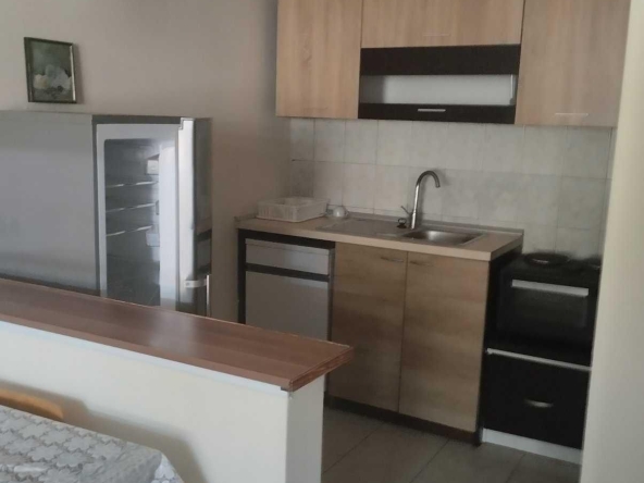 Дава се под наем Двустаен апартамент в София, Зона Б-19 - 75 кв.м за 575 € - Снимка #1