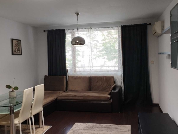 Тристаен апартамент в Варна, Гръцка махала - 86 кв.м за 3431 €/кв.м - Снимка #1