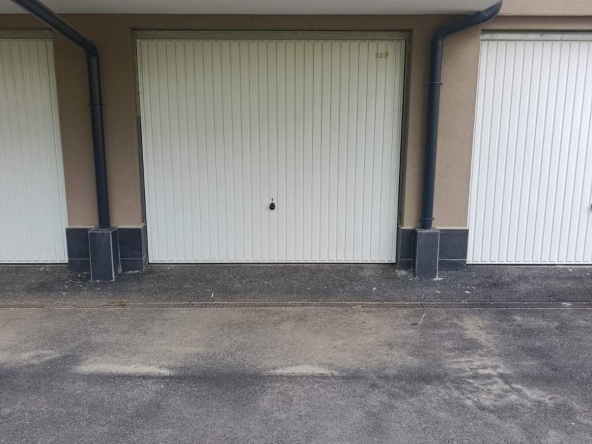 Дава се под наем Гараж / Паркомясто в София, Дружба 2 - 16 кв.м за 140 € - Снимка #1