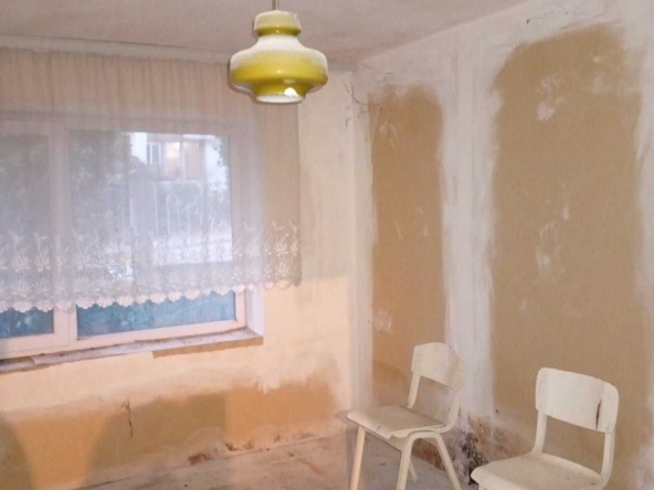 Дава се под наем Склад в Варна, Аспарухово - 17 кв.м за 91.8 € - Снимка #1