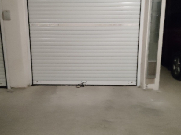 Дава се под наем Гараж / Паркомясто в Бургас, Лазур - 15 кв.м за 129.54 € - Снимка #1