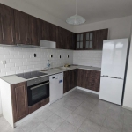 Дава се под наем Тристаен апартамент в Стара Загора, Център - 86 кв.м за 306 € - Снимка #1