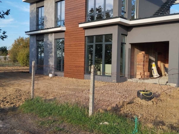 Къща в София, Овча купел 1 - 225 кв.м за 1445 €/кв.м - Снимка #1