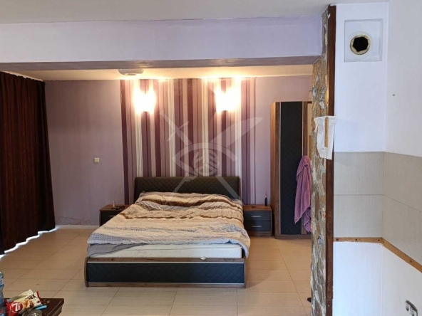 Къща в Приморско - 284 кв.м за 796 €/кв.м - Снимка #1