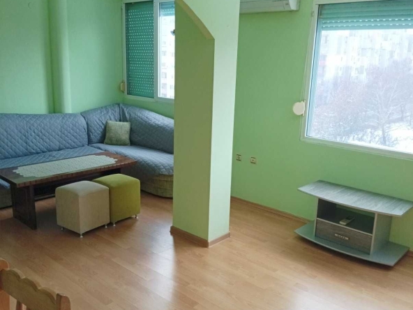 Дава се под наем Двустаен апартамент в Димитровград - 55 кв.м за 168.3 € - Снимка #1