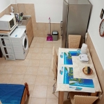 Дава се под наем Двустаен апартамент в Бургас, Център - 55 кв.м за 250 € - Снимка #1