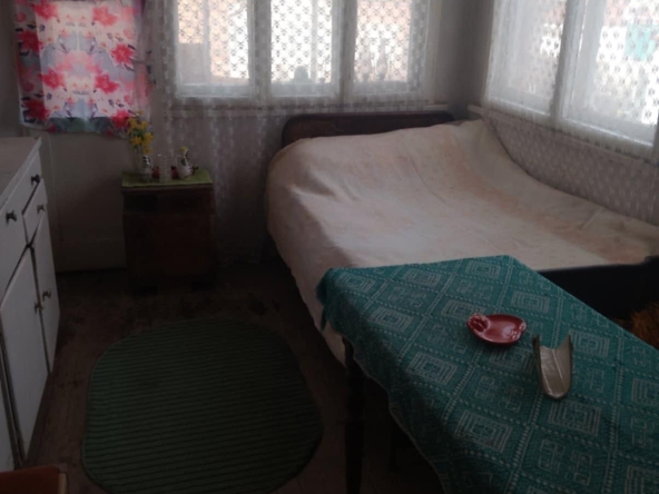 Дава се под наем Двустаен апартамент в София, Бенковски - 60 кв.м за 178.5 € - Снимка #1