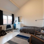 Дава се под наем Едностаен апартамент в Пловдив, Изгрев - 45 кв.м за 183.6 € - Снимка #1