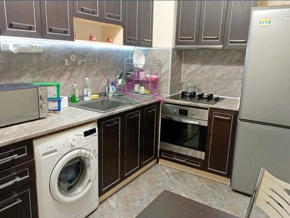 Дава се под наем Двустаен апартамент в Варна, Владислав Варненчик - 45 кв.м за 300 € - Снимка #1