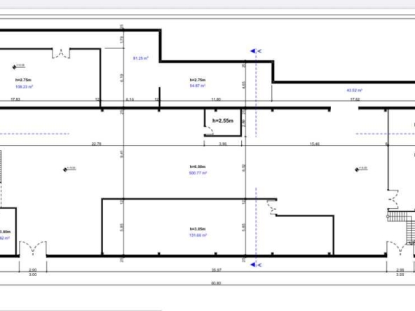 Промишлена сграда в София, Военна рампа - 961 кв.м за 2 €/кв.м - Снимка #1