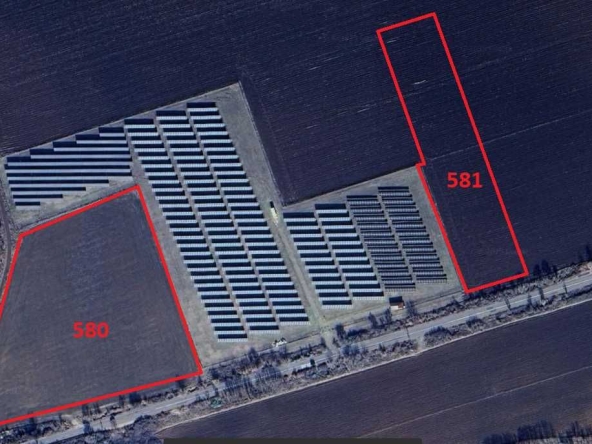 Парцел в Чирпан - 41466 кв.м за 8 €/кв.м - Снимка #1