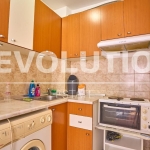 Дава се под наем Тристаен апартамент в Пловдив, Кършияка - 67 кв.м за 275 € - Снимка #1