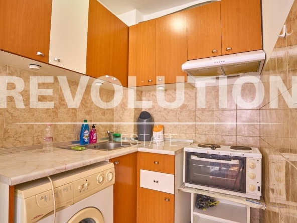 Дава се под наем Тристаен апартамент в Пловдив, Кършияка - 67 кв.м за 275 € - Снимка #1