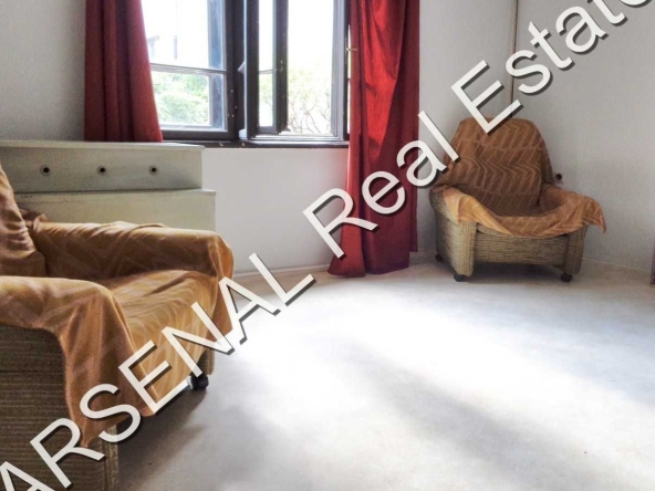 Двустаен апартамент в София, Център - 70 кв.м за 2500 €/кв.м - Снимка #1