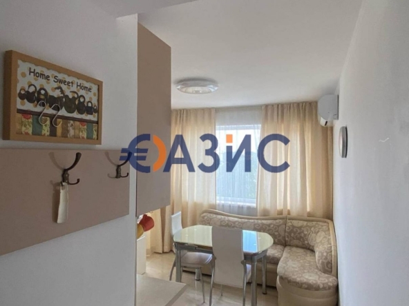 Тристаен апартамент в к.к. Слънчев бряг - 75 кв.м за 1227 €/кв.м - Снимка #1