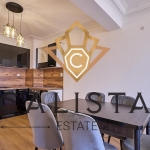 Дава се под наем Тристаен апартамент в Пловдив, Кършияка - 150 кв.м за 714 € - Снимка #1