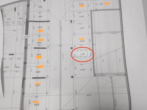 Дава се под наем Гараж / Паркомясто в Бургас, Меден рудник - зона А - 15 кв.м за 74.46 € - Снимка #1