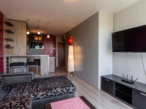 Дава се под наем Двустаен апартамент в София, Хаджи Димитър - 55 кв.м за 599 € - Снимка #1