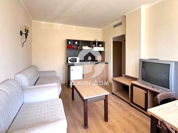 Двустаен апартамент в к.к. Елените - 55 кв.м за 910 €/кв.м - Снимка #1