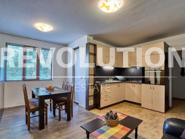 Дава се под наем Двустаен апартамент в Пловдив, Център - 51 кв.м за 400 € - Снимка #1