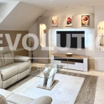 Дава се под наем Тристаен апартамент в Варна, Център - 75 кв.м за 900 € - Снимка #1