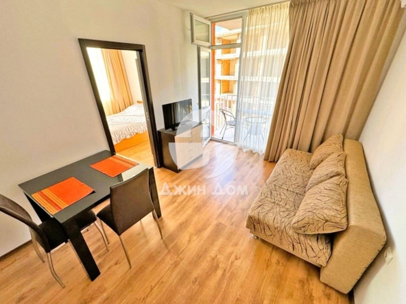 Двустаен апартамент в к.к. Слънчев бряг - 40 кв.м за 1488 €/кв.м - Снимка #1