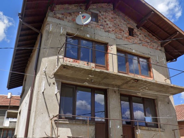 Къща в Перник, Драгановец - 240 кв.м за 786 €/кв.м - Снимка #1