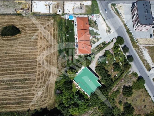 Парцел в Пловдив, Остромила - 2188 кв.м за 169 €/кв.м - Снимка #1