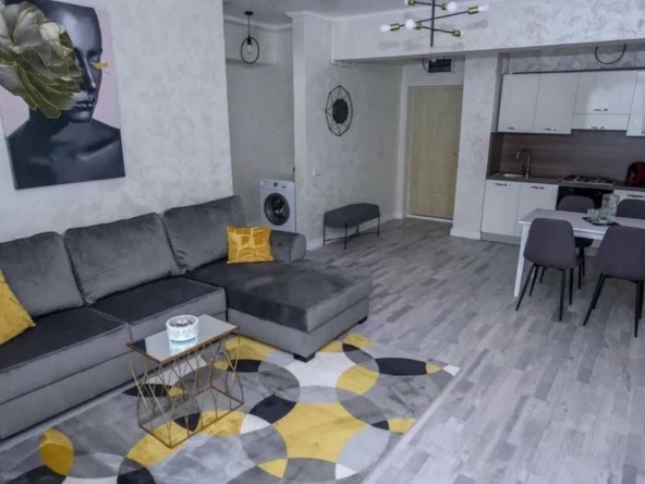 Дава се под наем Двустаен апартамент в Пловдив, Тракия - 64 кв.м за 234.6 € - Снимка #1