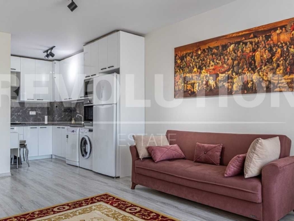 Дава се под наем Двустаен апартамент в Пловдив, Център - 76 кв.м за 650 € - Снимка #1