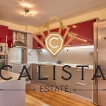 Дава се под наем Четиристаен апартамент в Пловдив, Кършияка - 145 кв.м за 714 € - Снимка #1